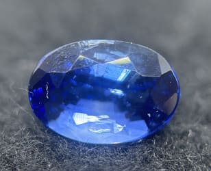 2.67 ct Blue Sapphire - Heated - Sri Lankan