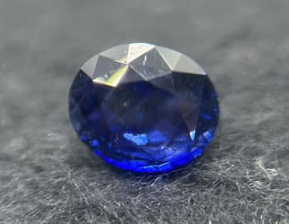 1.75 ct Blue Sapphire - Oval - Heated - Sri Lankan