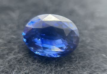 1.53 ct Blue Sapphire - Untreated - Sri Lankan