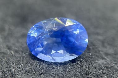 1.11 ct Cornflower Blue Sapphire - Untreated - Sri Lankan
