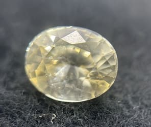 1.77 ct Vivid Yellow Sapphire - Untreated - Sri Lankan