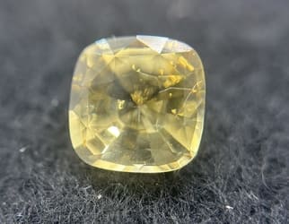 1.62 ct Vivid Yellow Sapphire - Untreated - Sri Lankan